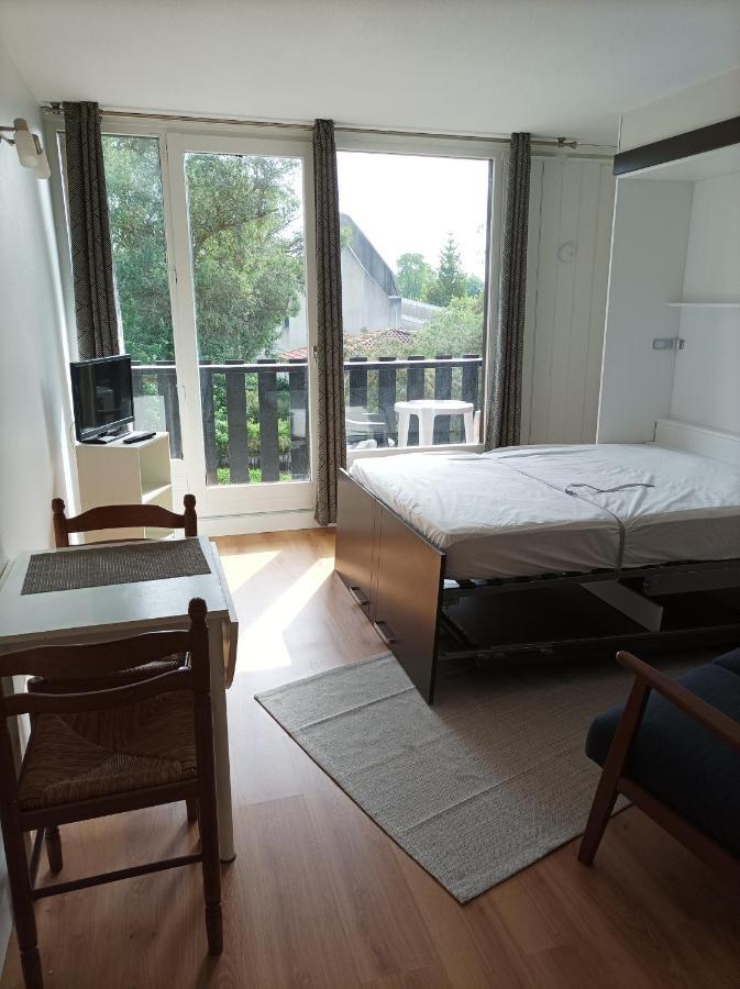 Studio Tout Confort Au Bord Du Lac D'Estey Apartment ดักซ์ ภายนอก รูปภาพ